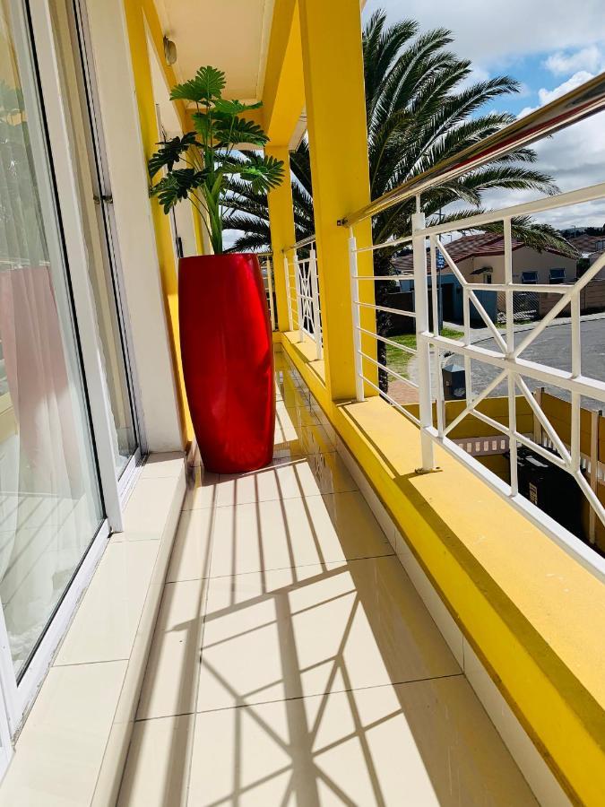 Mowetu Guest House Cape Town Bagian luar foto