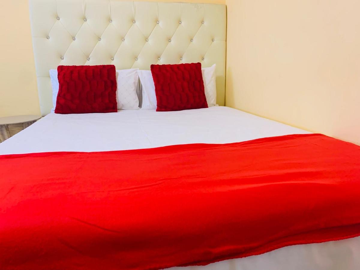 Mowetu Guest House Cape Town Bagian luar foto