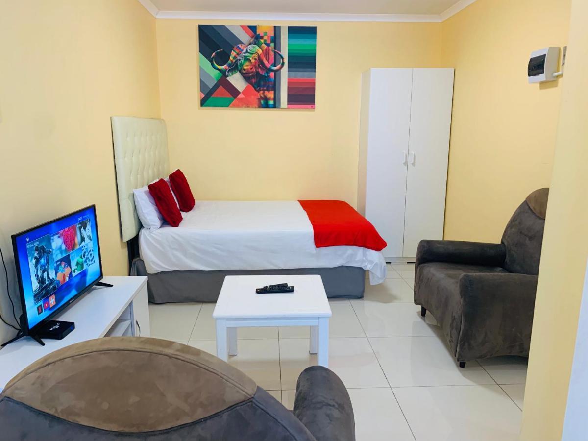 Mowetu Guest House Cape Town Bagian luar foto