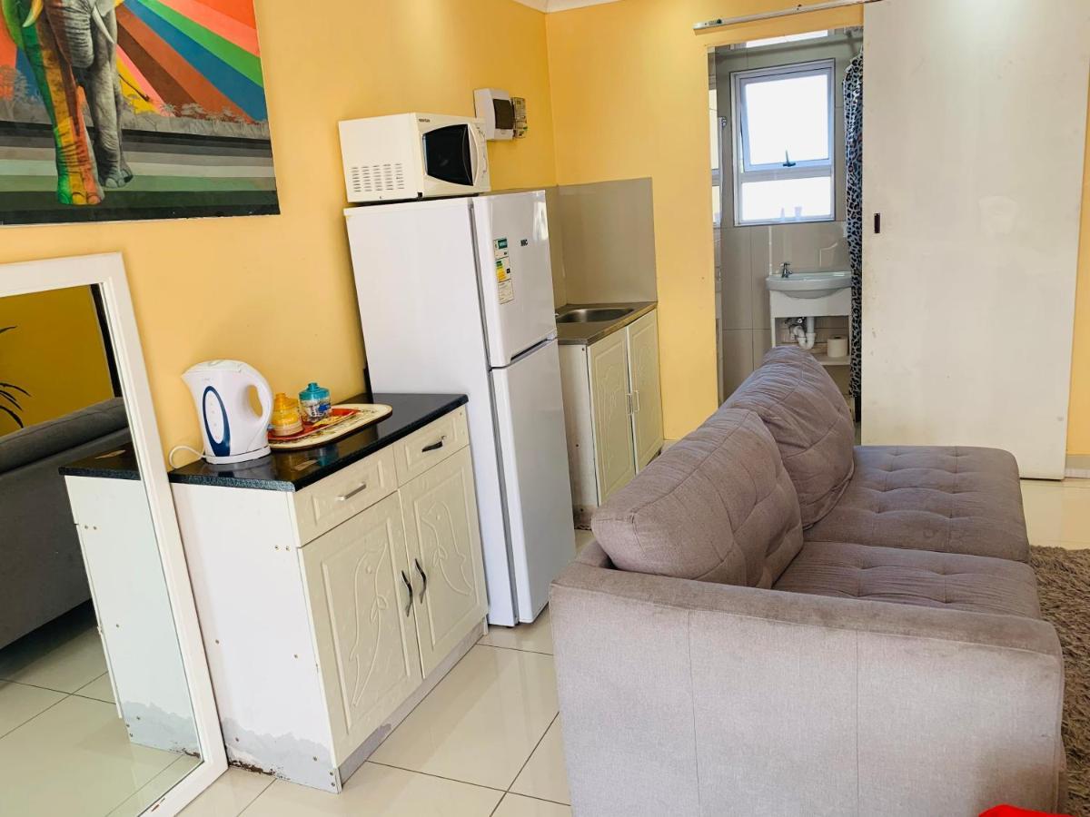 Mowetu Guest House Cape Town Bagian luar foto
