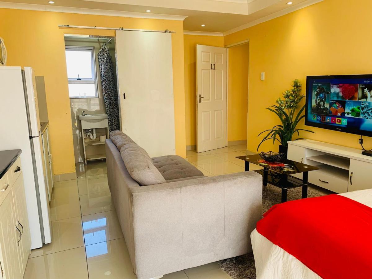 Mowetu Guest House Cape Town Bagian luar foto