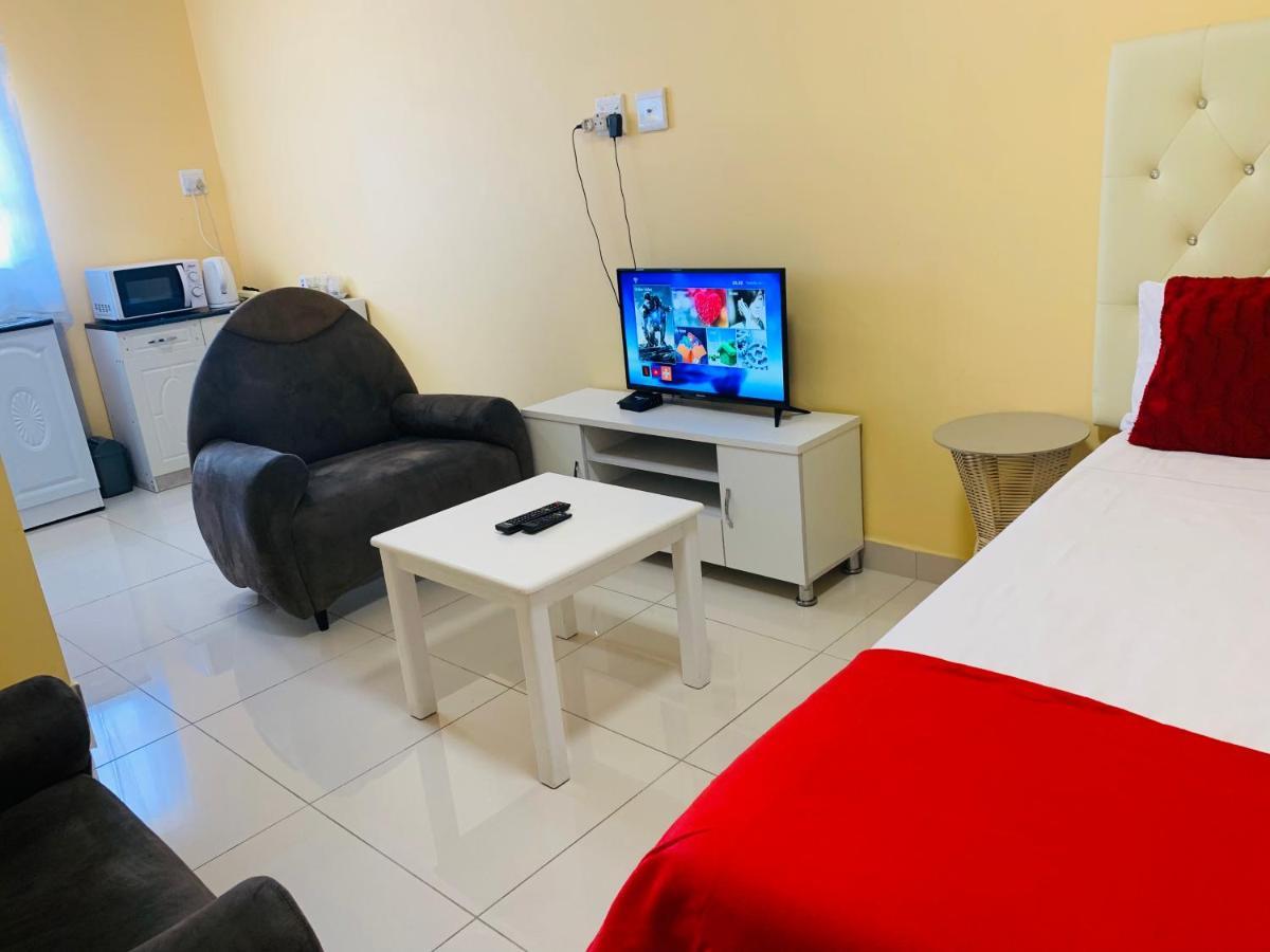 Mowetu Guest House Cape Town Bagian luar foto
