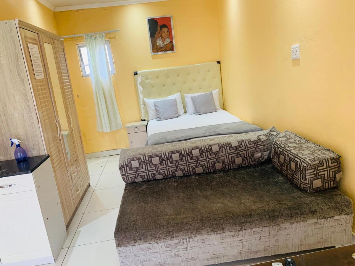 Mowetu Guest House Cape Town Bagian luar foto