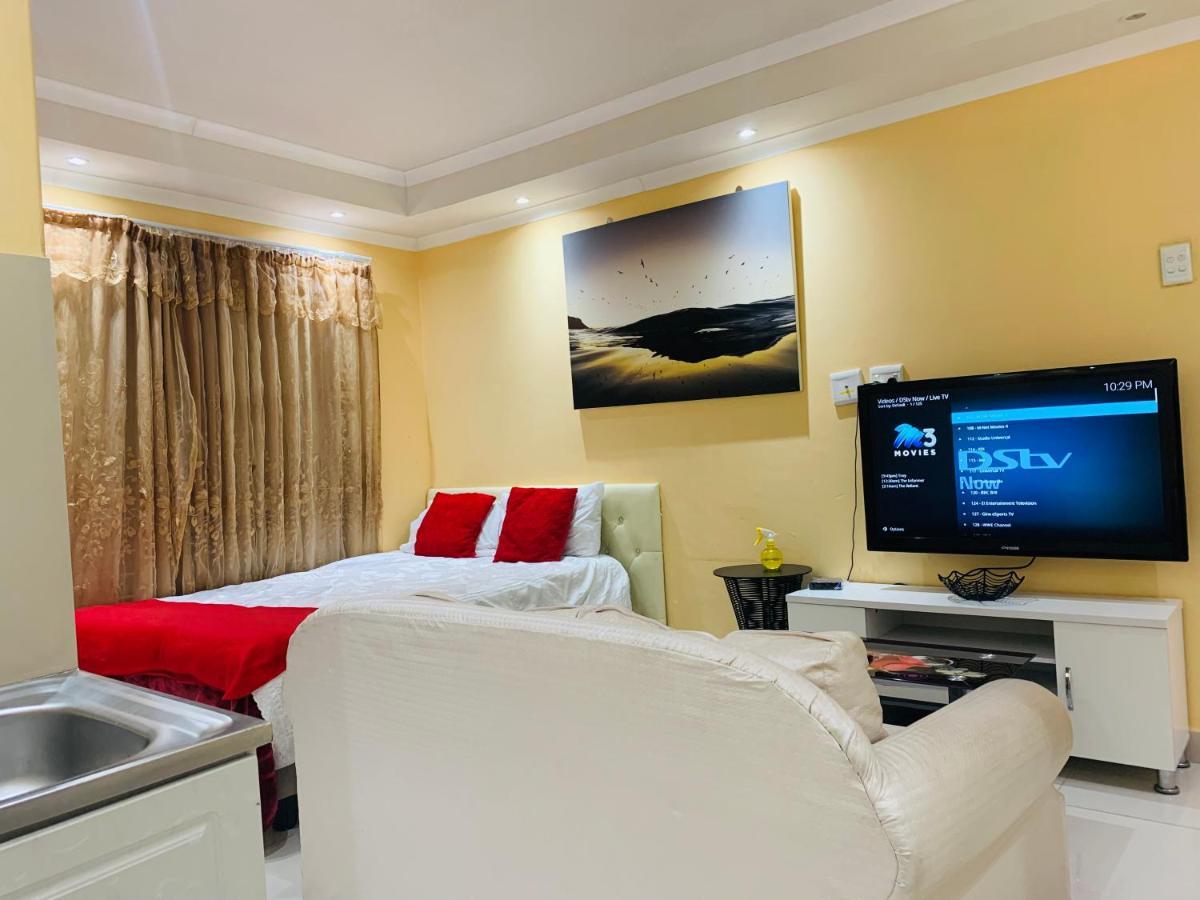 Mowetu Guest House Cape Town Bagian luar foto