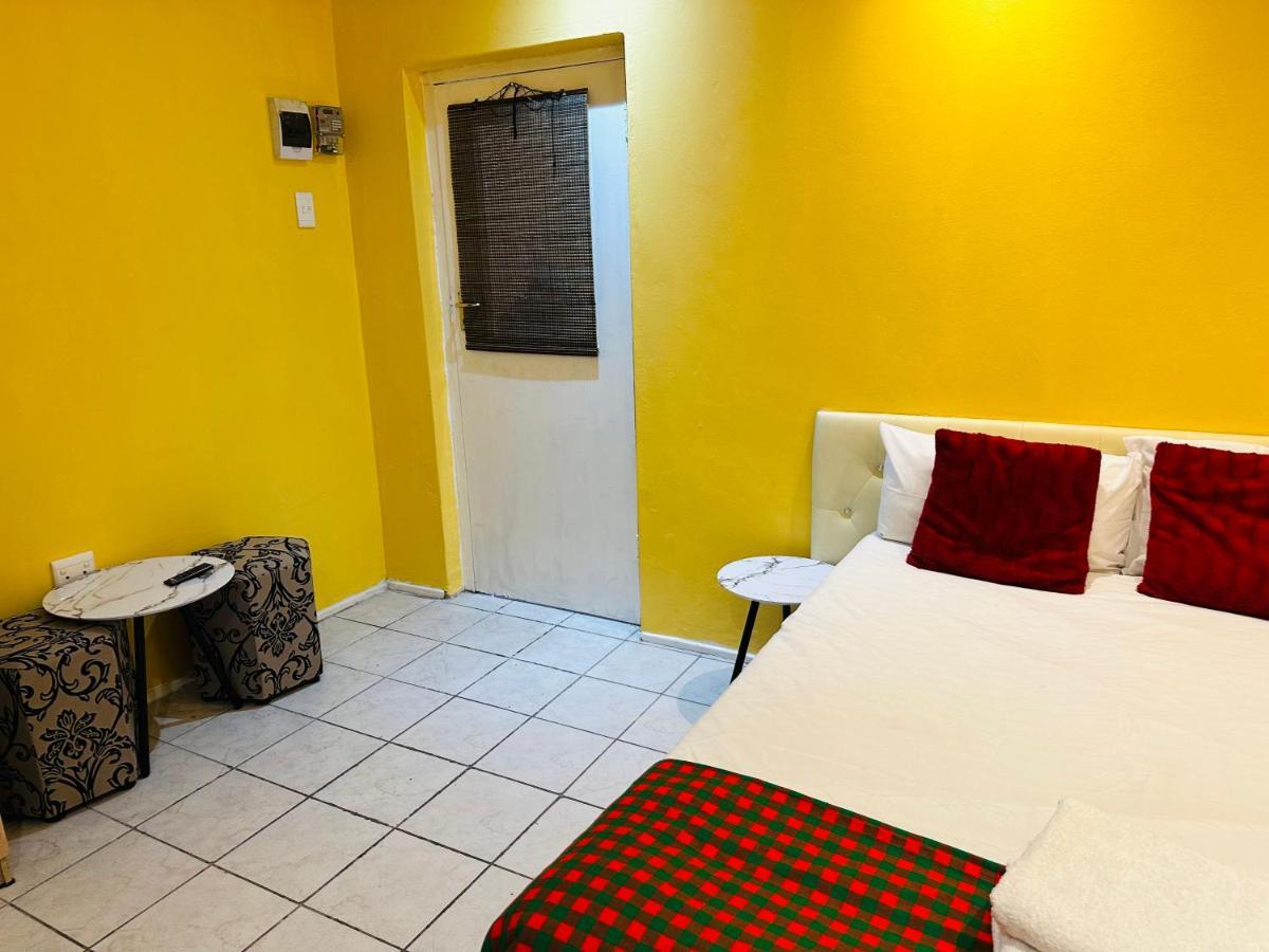 Mowetu Guest House Cape Town Bagian luar foto